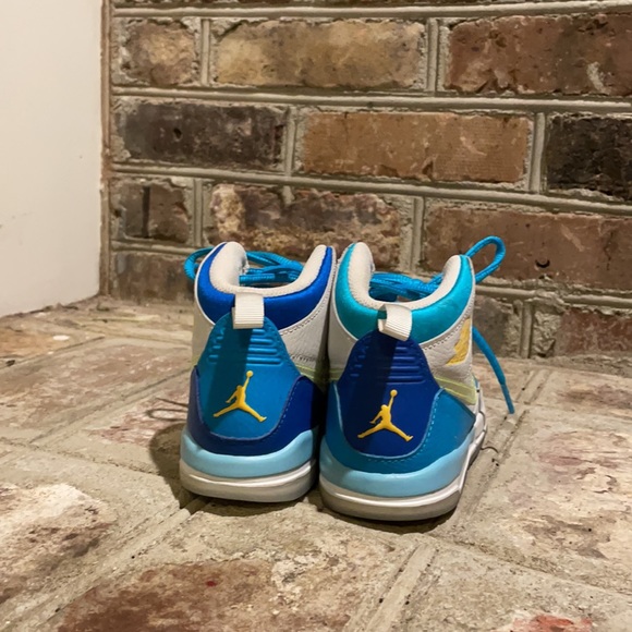 Nike Shoes Nike Air Jordans Size Youth Poshmark